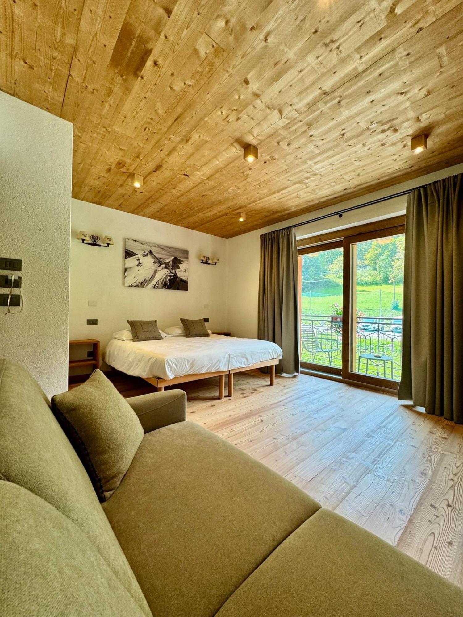Hotel Edelweiss 리모네피에몬테 외부 사진