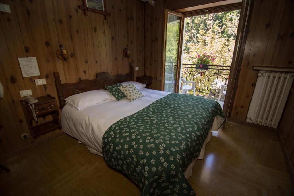 Hotel Edelweiss 리모네피에몬테 외부 사진